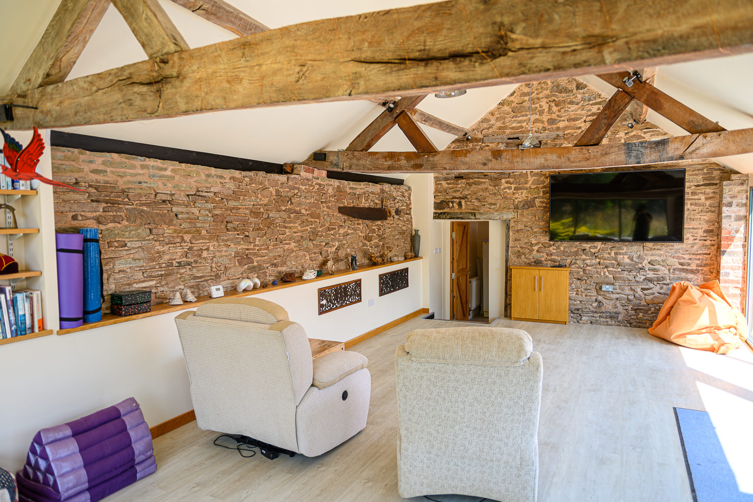 Loggia seating area, alternate view