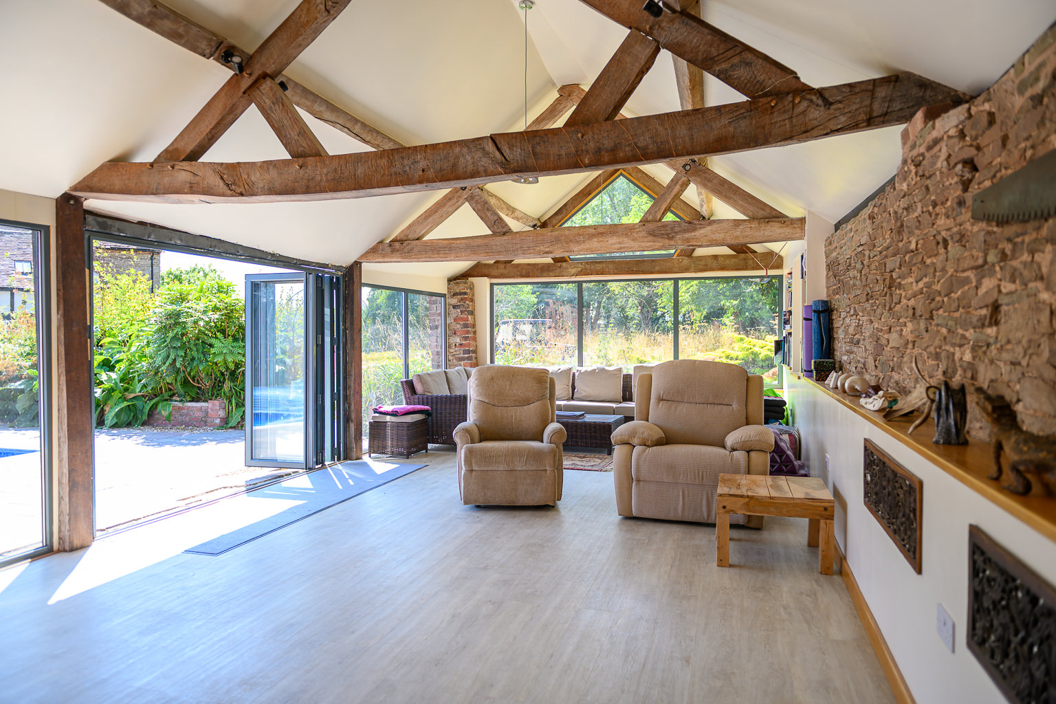 Loggia seating area, alternate view