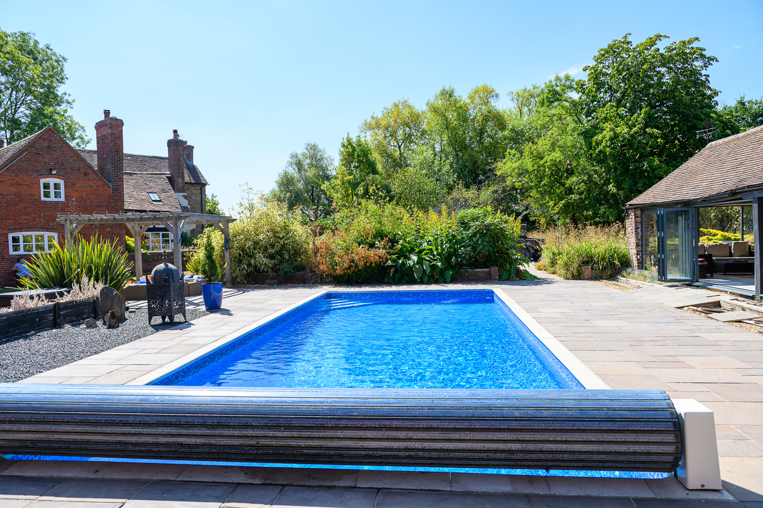 Heated swimming pool